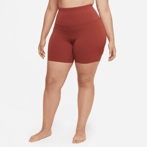 Nike Yoga Luxe Women's Shorts (Plus Size (Redstone/Dark Pony)
